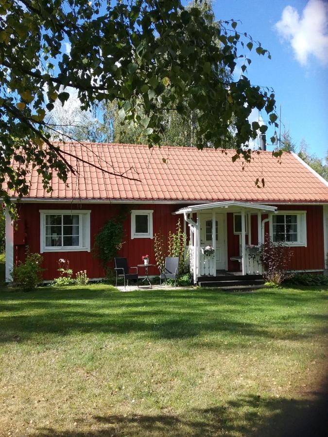 Bjoerkslingan Villa Vimmerby Ngoại thất bức ảnh