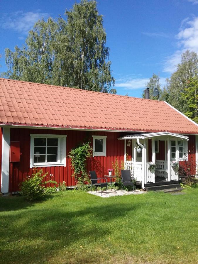 Bjoerkslingan Villa Vimmerby Ngoại thất bức ảnh